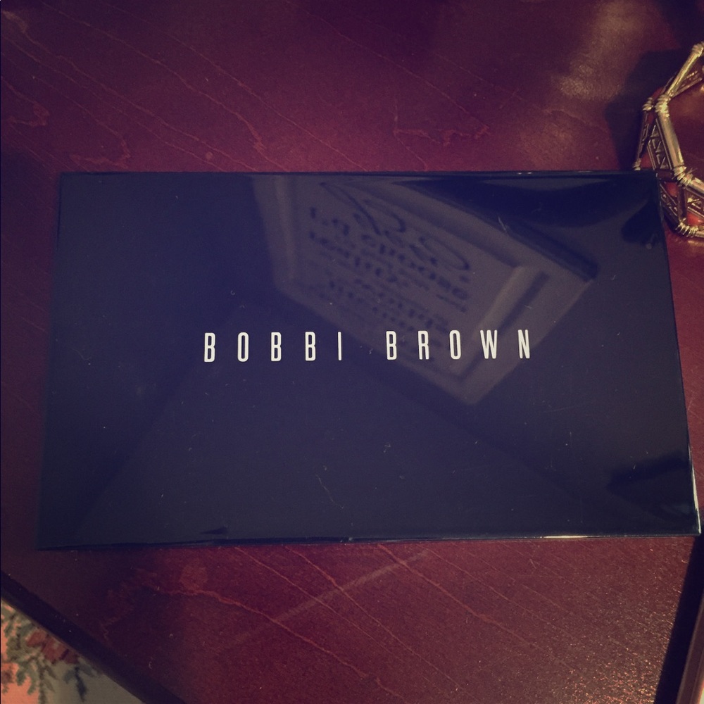 trade for brummett62 Bobbi brown foundation
